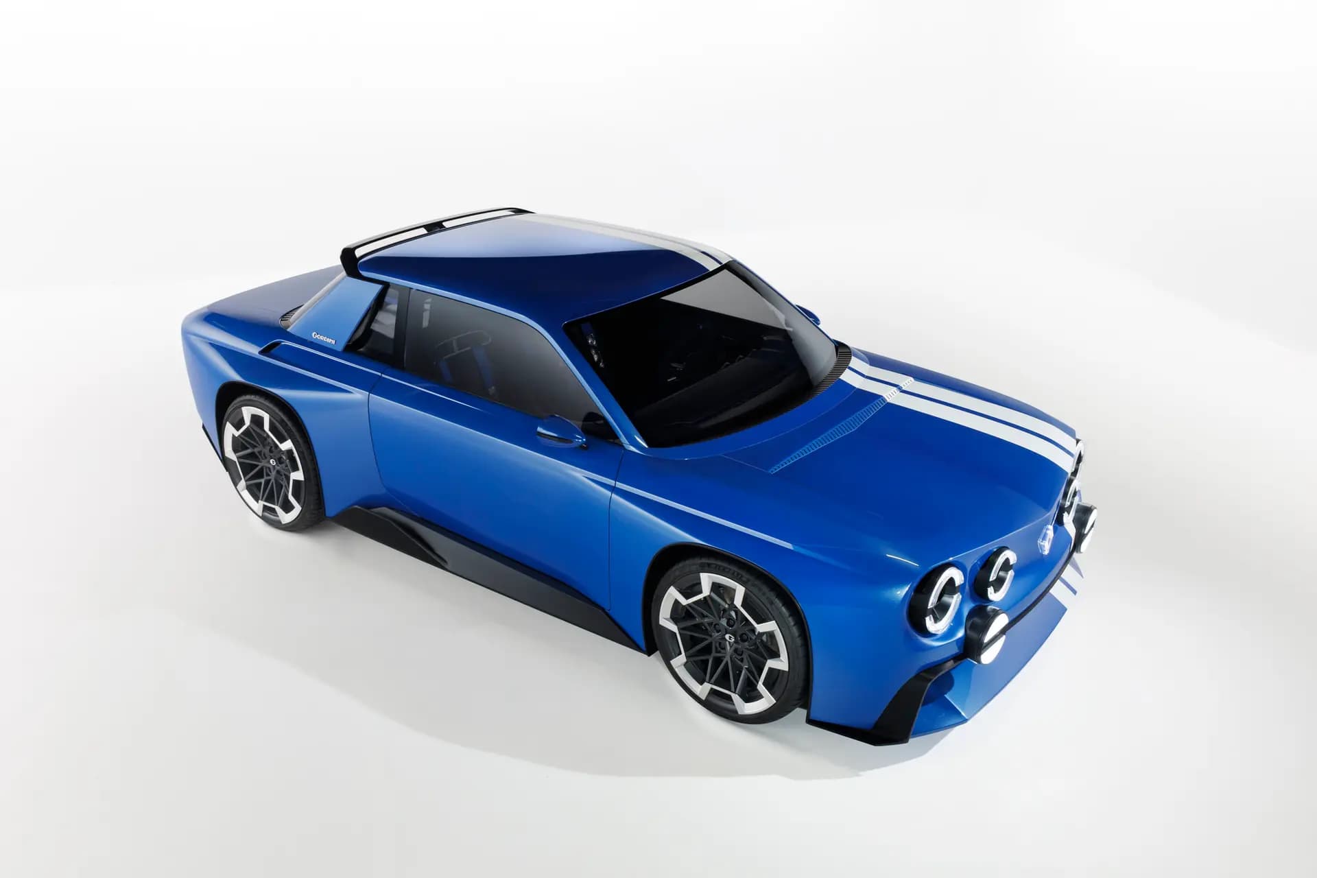 RENAULT 8 GORDINI CONCEPT: UN ICONO DE PROPULSIÓN TRASERA QUE ENTRA EN LA ERA ELÉCTRICA