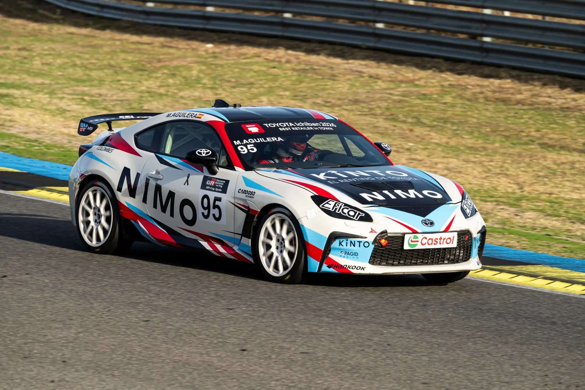 TOYOTA GAZOO RACING SPAIN: MARCO AGUILERA REMATA UNA TEMPORADA BRILLANTE Y SE PROCLAMA CAMPEÓN DE LA GR CUP SPAIN 2026